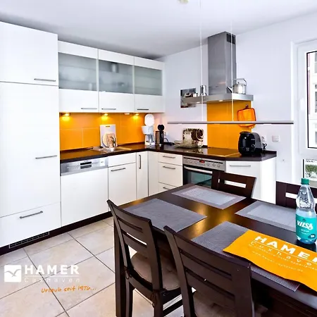 Hopckestrasse, Hs4 Apartment *