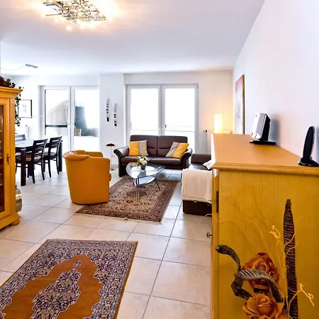 Hopckestrasse, Hs4 Apartment *